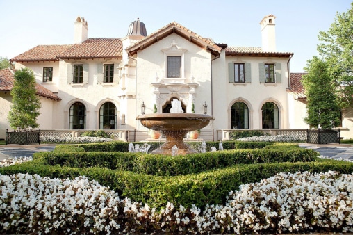 Commercial and Residential Landscape Maintenace in Dallas, TX