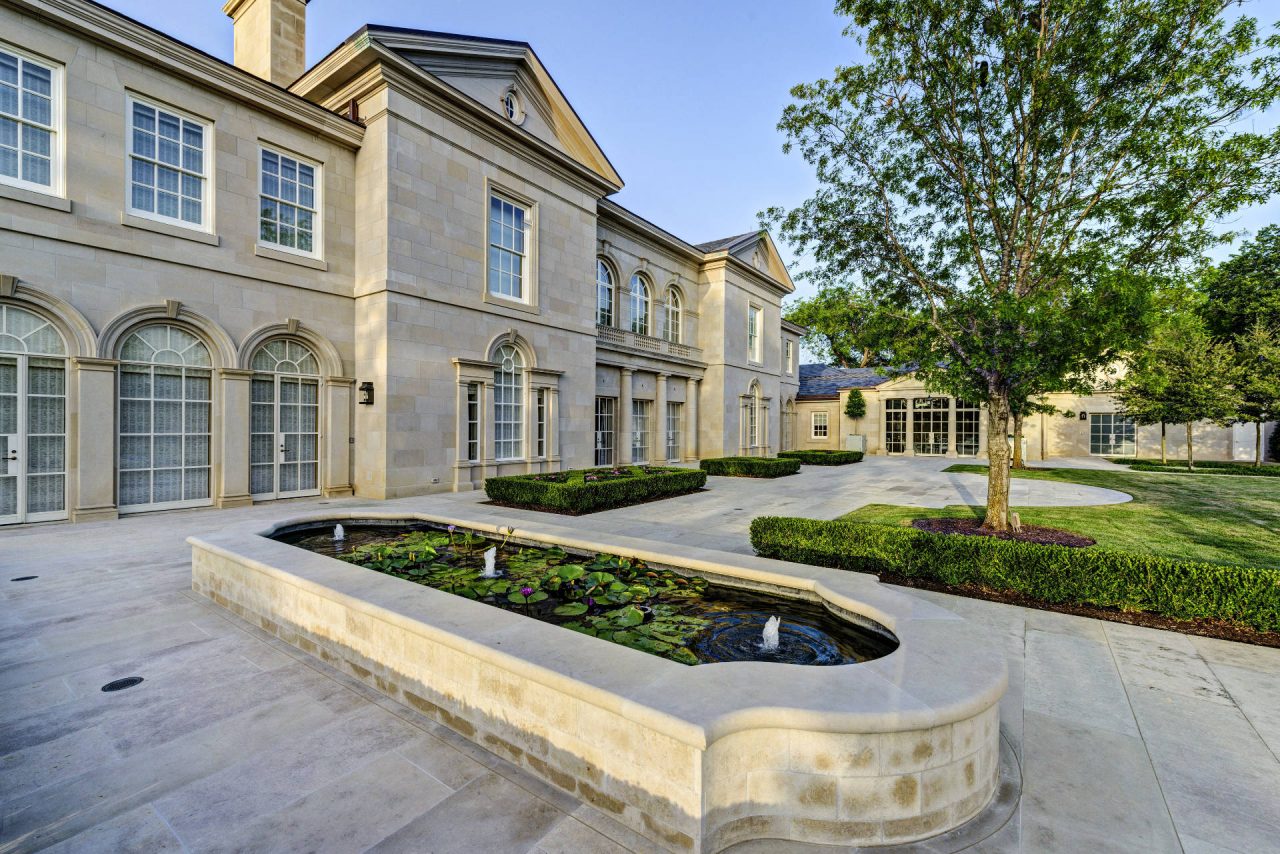 Preston Hollow Property | Dallas Residential Landscaping Compay | Southern Botaincal