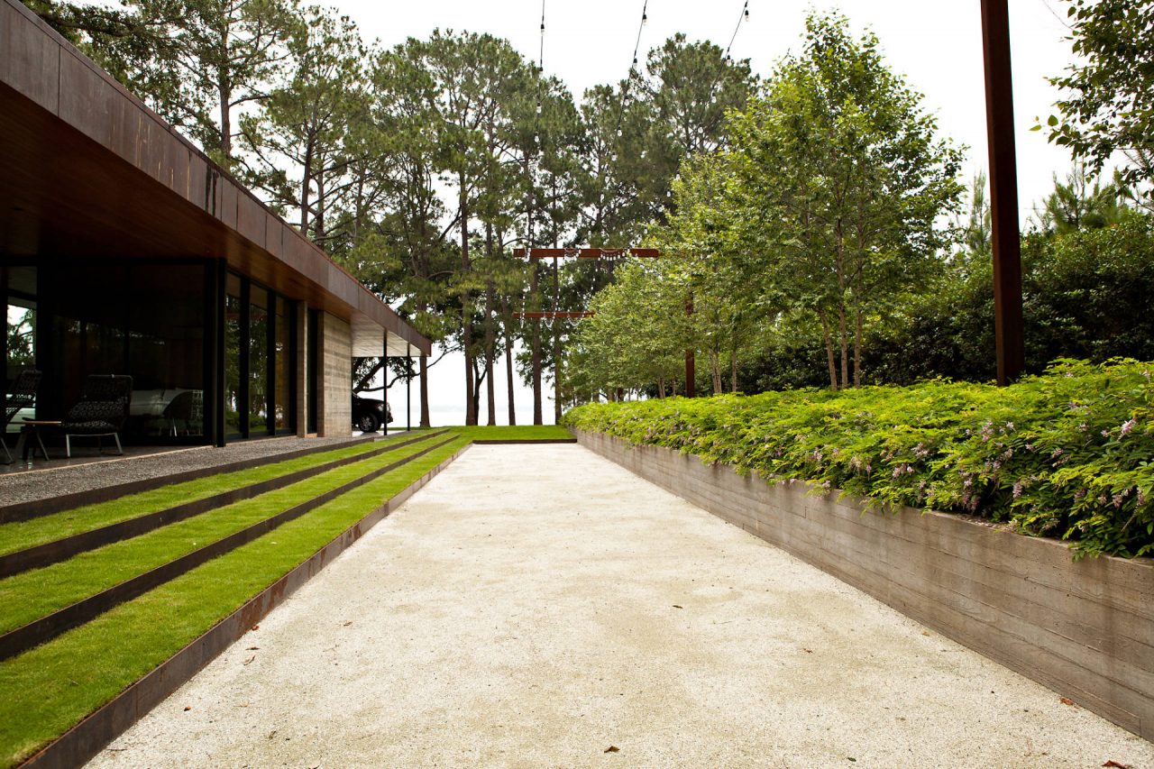 Modern Lakeside Retreat | Dallas Residential Landscape Company