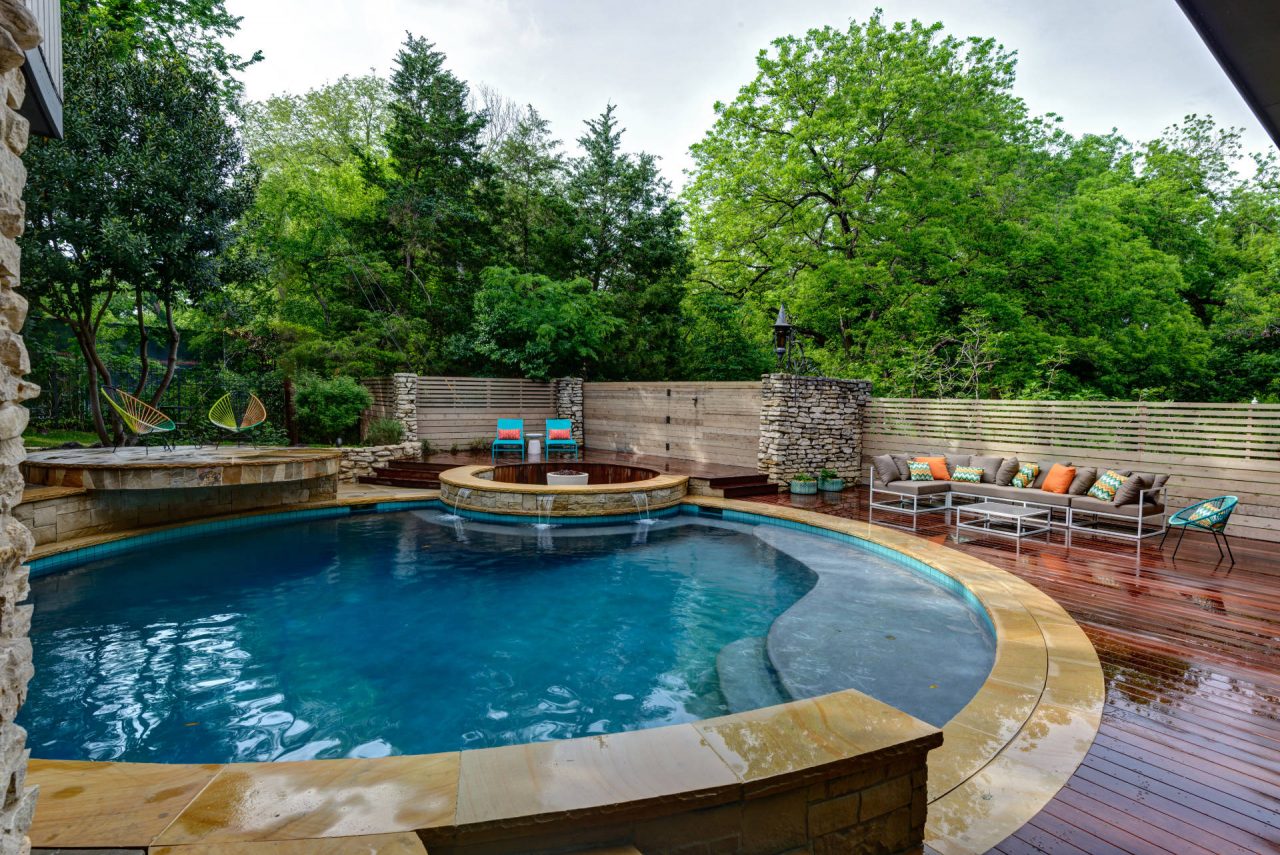 East Dallas Property | Dallas Residential Landscaping Company