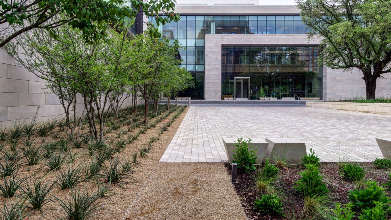 Turtle Creek Offices | Dallas Commercial Landscaping Services Company