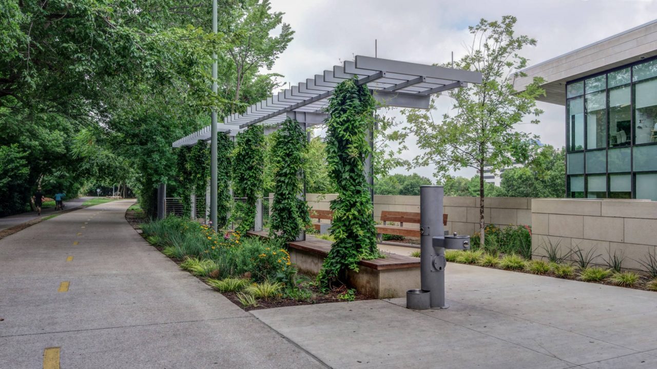 Turtle Creek Offices | Dallas Commercial Landscaping Company