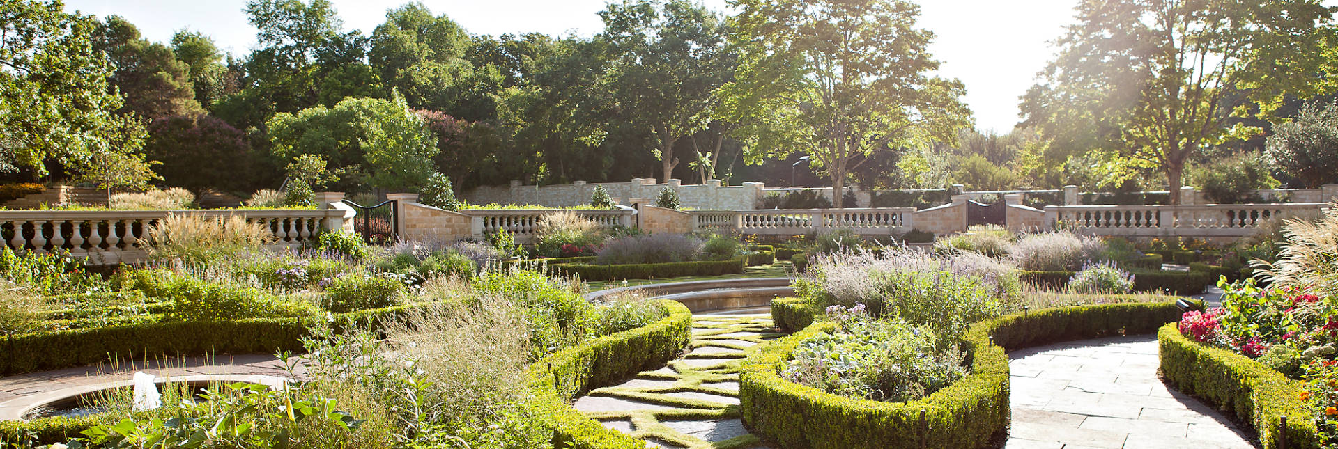Park Cities Grand Estate | Residential Landscaping Services Company in Dallas, TX