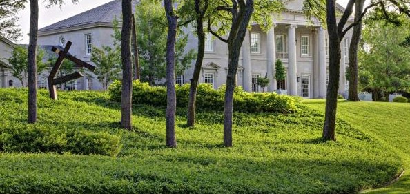 Best Practices for Turf Fertilization | Dallas Landscaping Maintenance Services