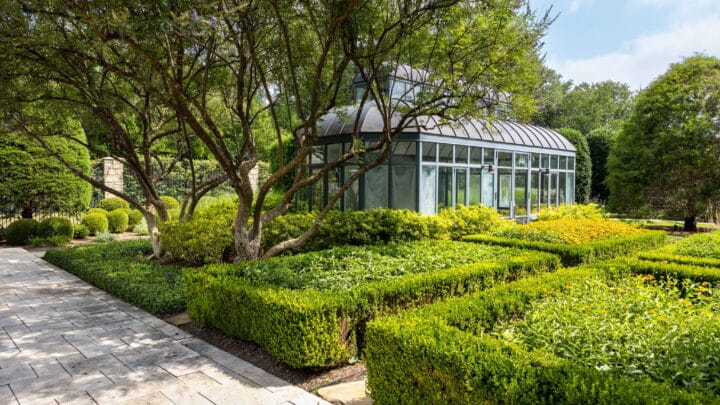 Southern Botanical landscaping maintenance property backyard landscape Eco-Friendly