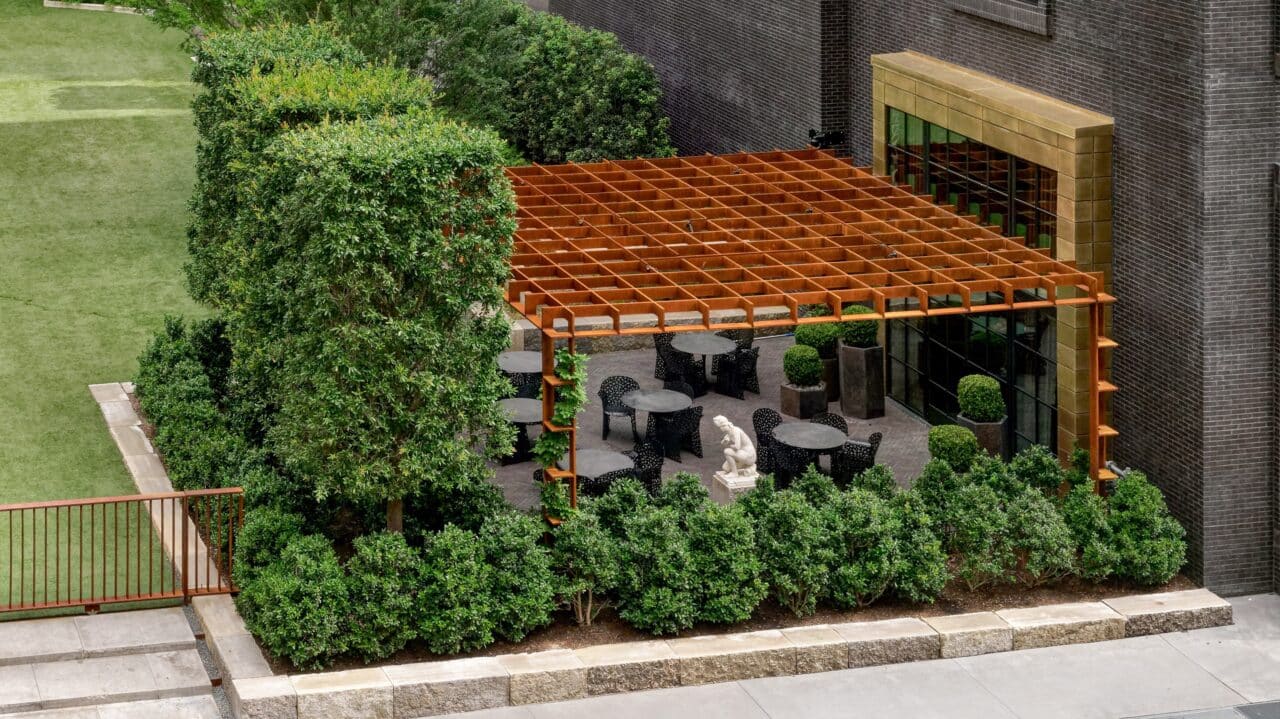 Tasset Eye landscaping by Southern Botanical