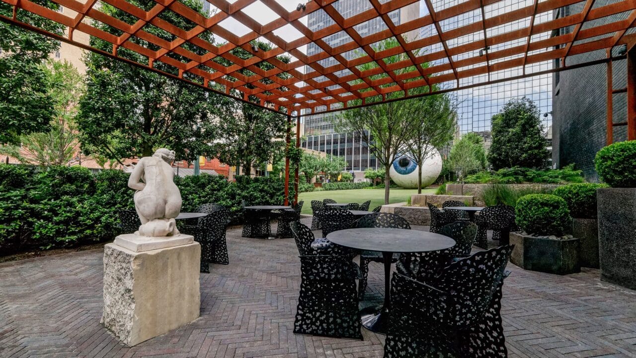 Tasset Eye landscaping by Southern Botanical