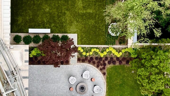 Museum Tower landscape by Southern Botanical